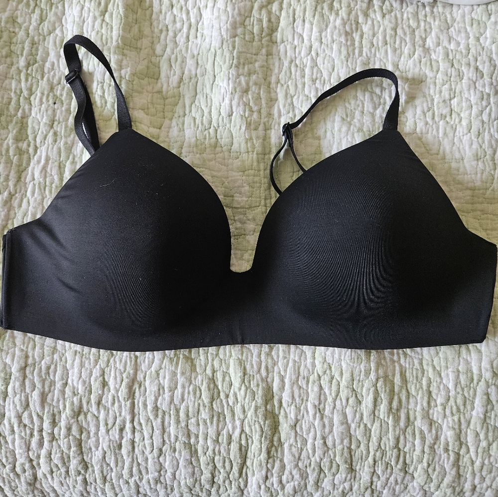 Victoria's secret push up bra34DD